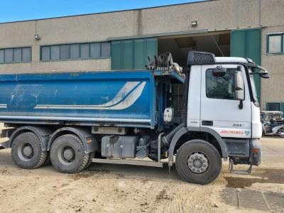 Mercedes-Benz MB33.41 6X4 Foto 1