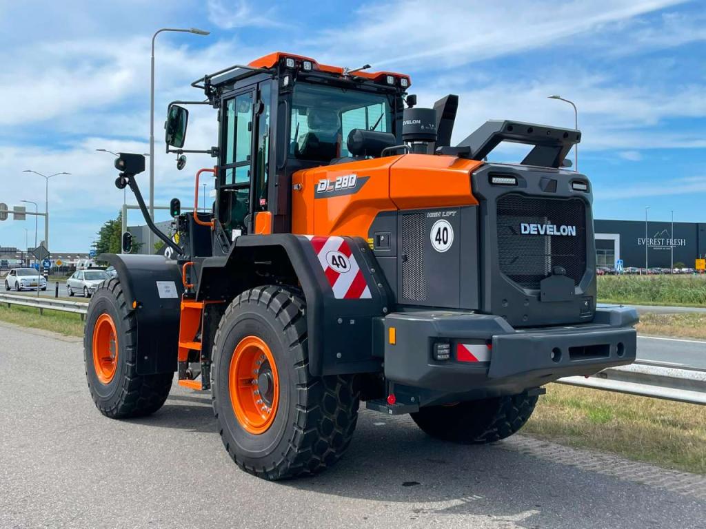 Develon DL280-7 Foto 3