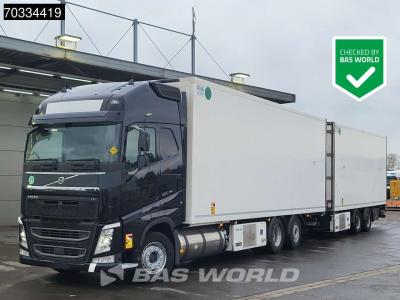 Volvo FH 460 6X2 Combi LNG engine! Thermo King UT 1200 cooler Lift+steering axle VEB+ Euro 6 vendida por BAS World B.V.