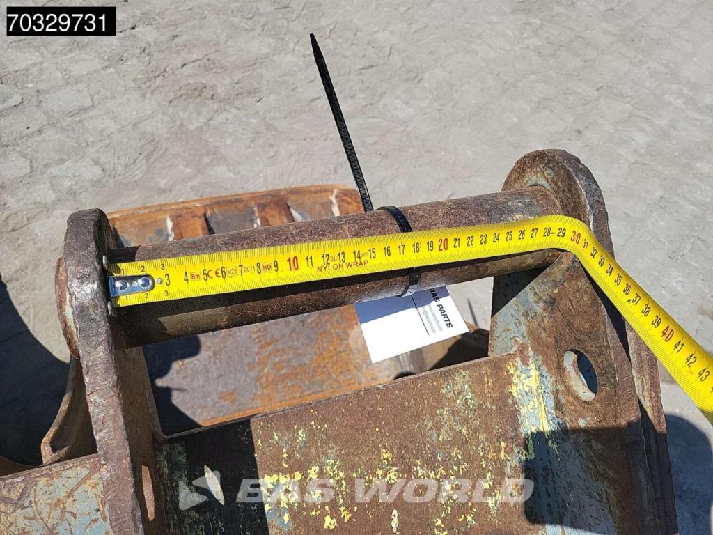 Komatsu PW118 MR-8 3 Buckets + Hammer Foto 30