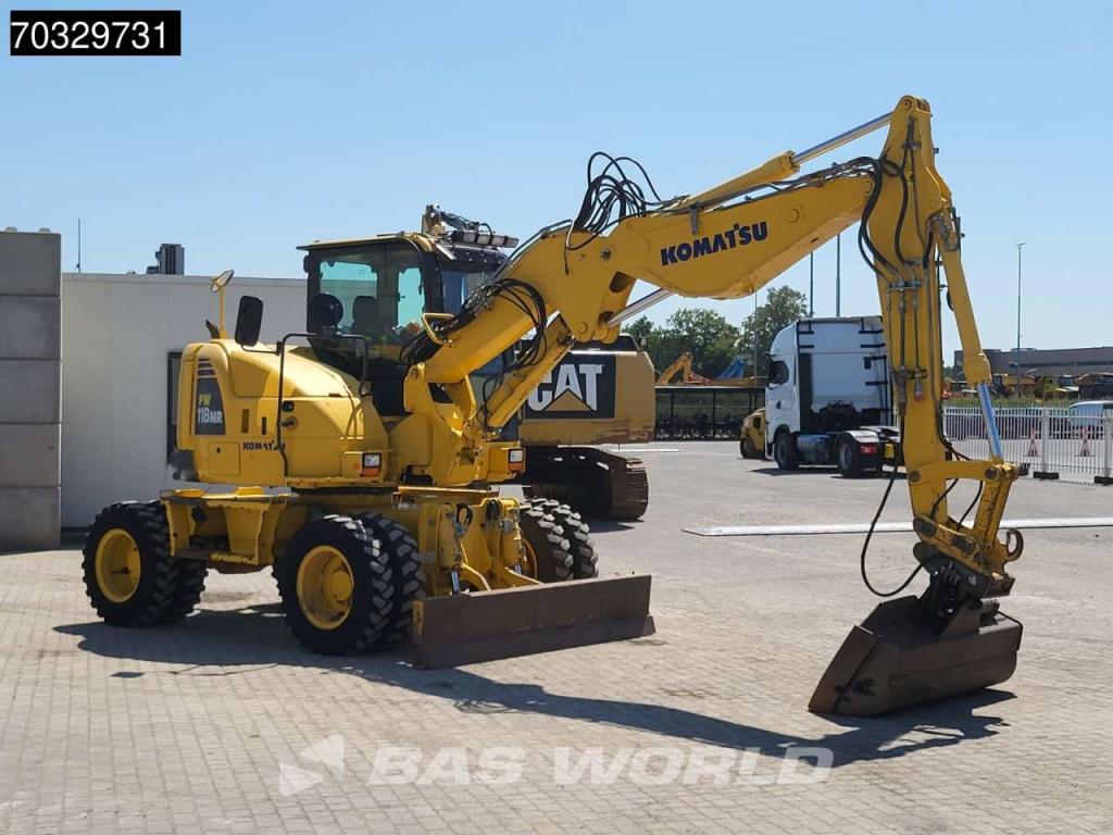 Komatsu PW118 MR-8 3 Buckets + Hammer Foto 9