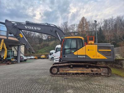 Volvo EC250E NL vendida por AM Soluzioni Industriali