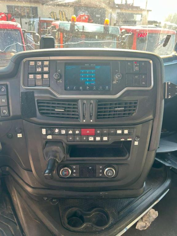 Iveco X-WAY 570 Foto 24