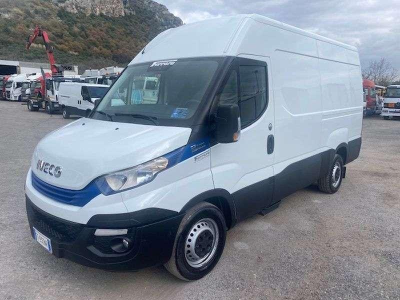 Iveco daily 35s14 metano Foto 1