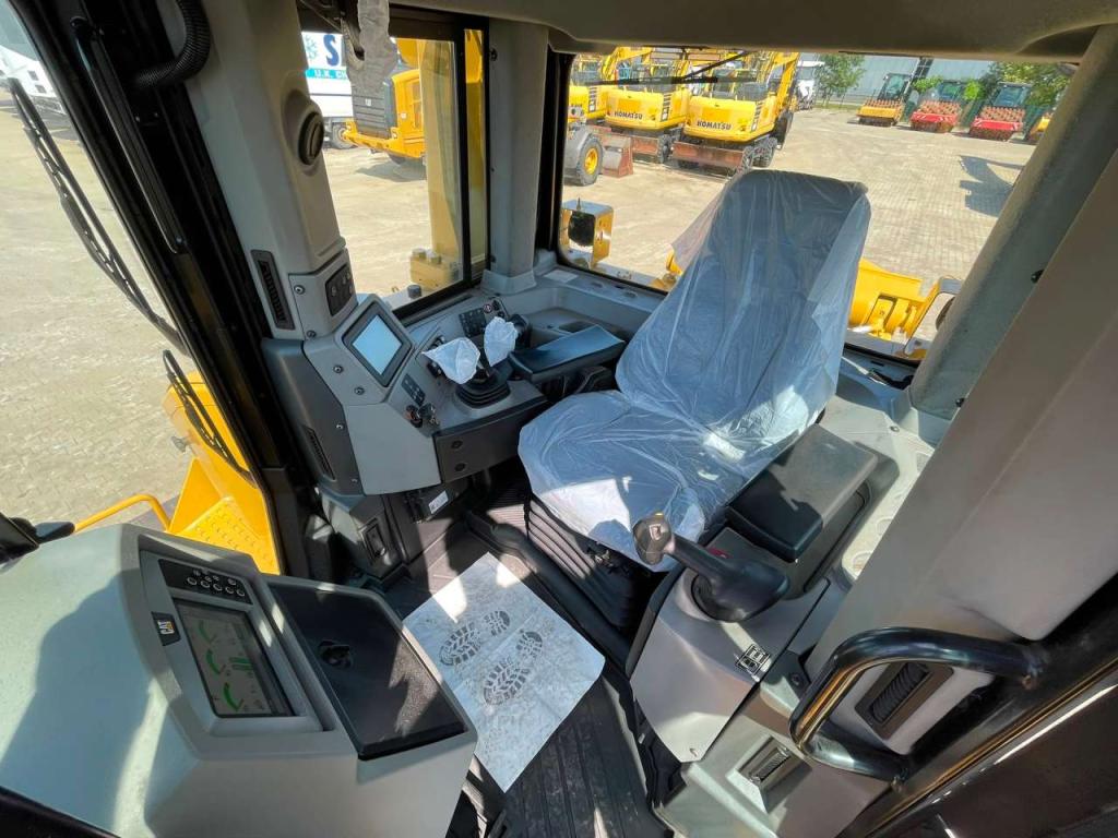 Caterpillar D8T - CE / EPA Foto 14