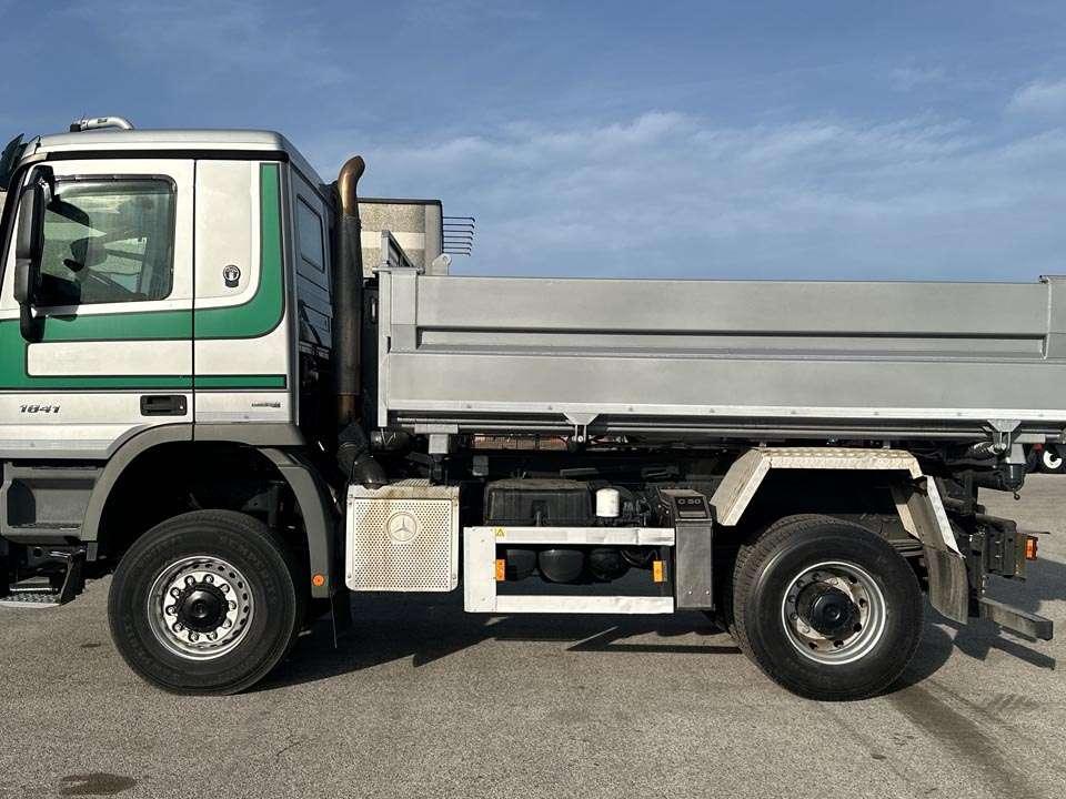 Mercedes-Benz ACTROS 1841 4X4 Foto 2