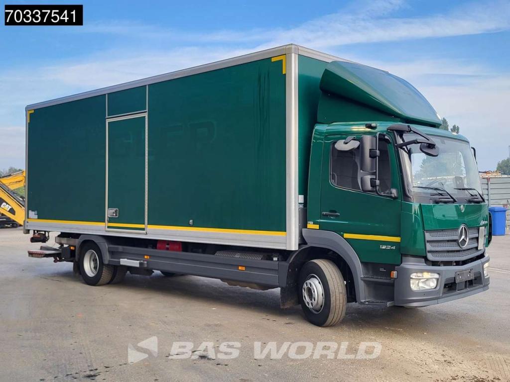 Mercedes Atego 1324 4X2 13t 6-Cylinder Engine Automatic Euro 6 Foto 6