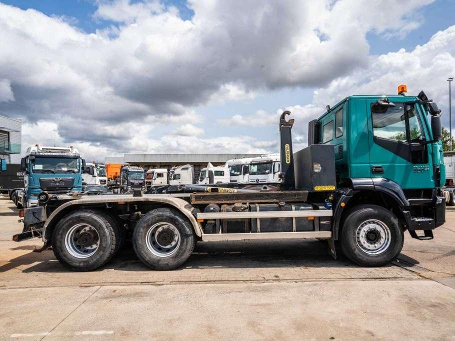 Iveco TRAKKER 360-6x4-PALFINGER Foto 12
