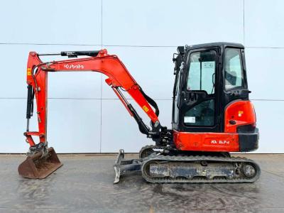 Kubota KX037-4 - Hammer Lines / Quick Coupler vendida por Boss Machinery