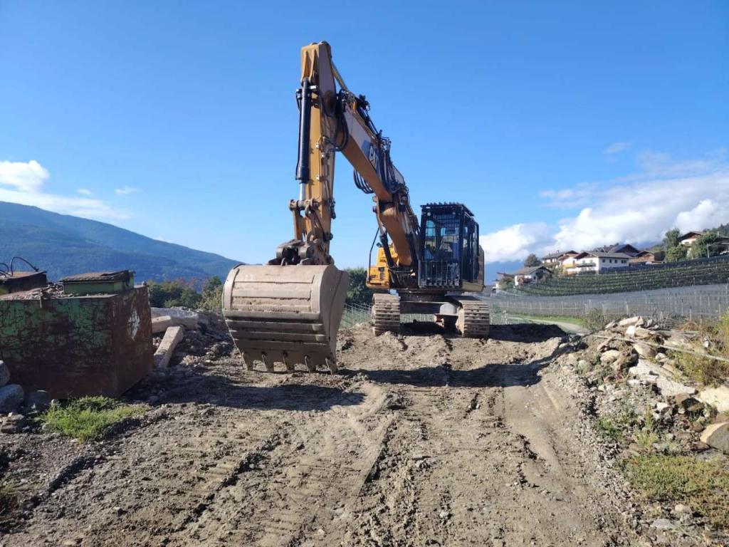 Caterpillar 323FSA Foto 2