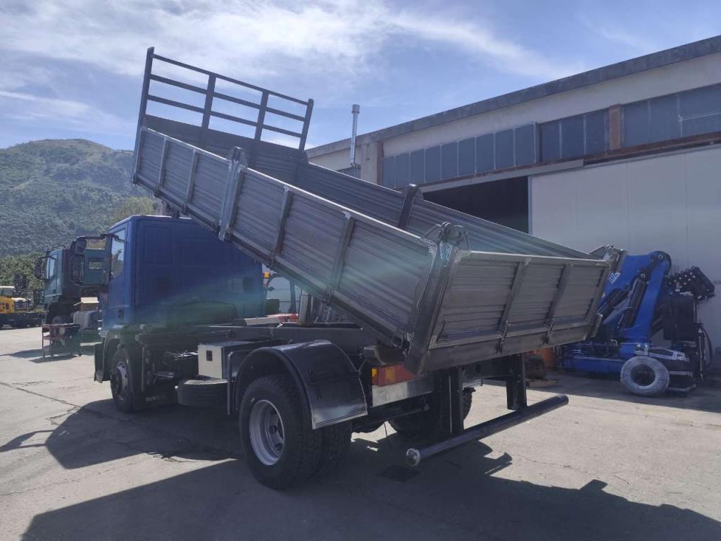 Iveco EUROCARGO 140E25 Foto 21