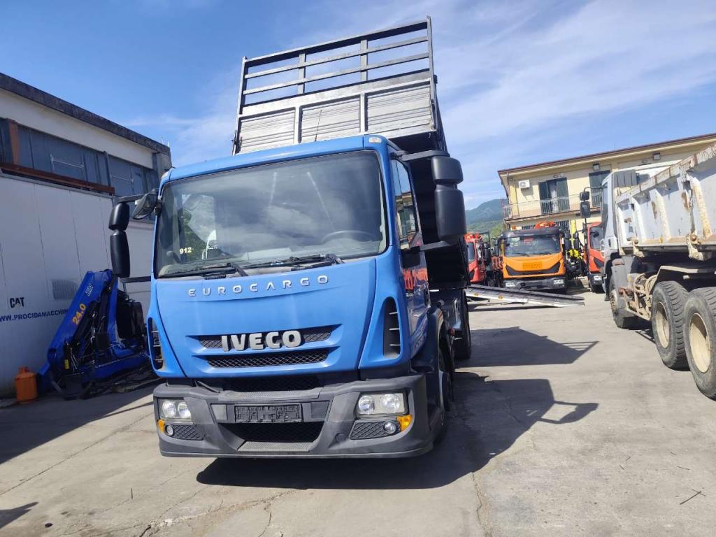 Iveco EUROCARGO 140E25 Foto 26