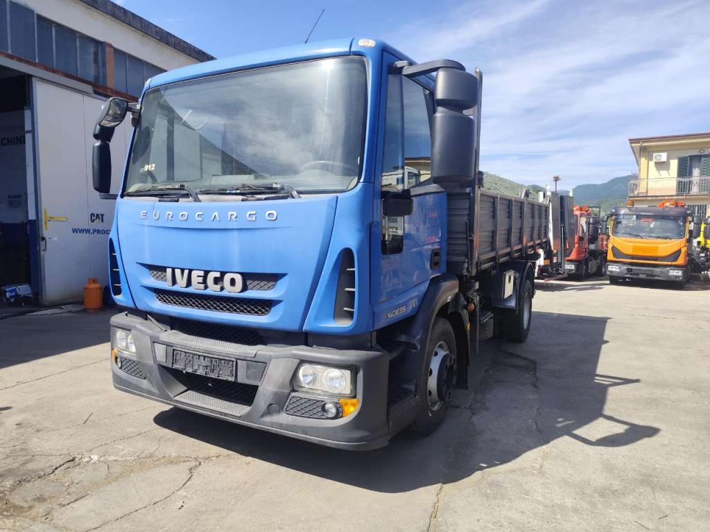 Iveco EUROCARGO 140E25 Foto 6