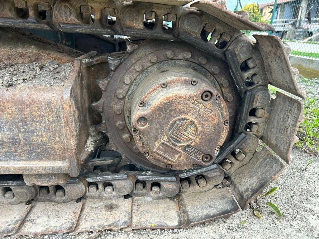 JCB js 220 Foto 3