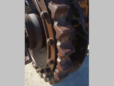 Rueda motriz para Fiat Allis FL10C E DOZER 10C vendida por OLM 90 Srl