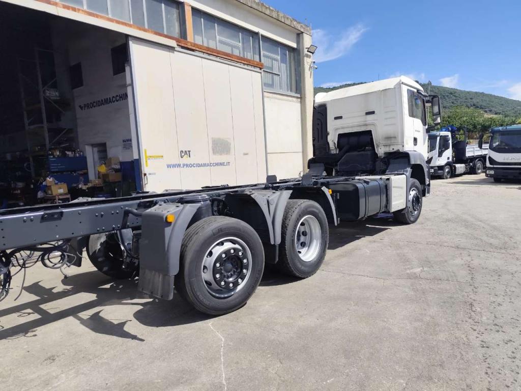 Iveco TGS 26.360 Foto 16