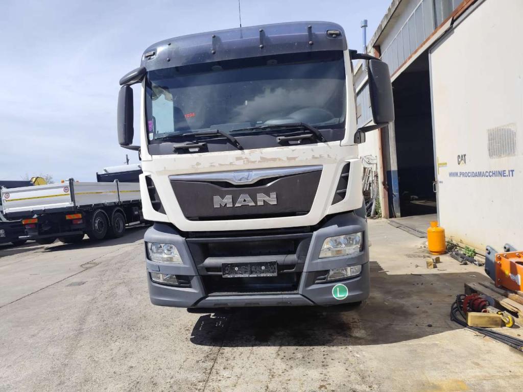 Iveco TGS 26.360 Foto 26