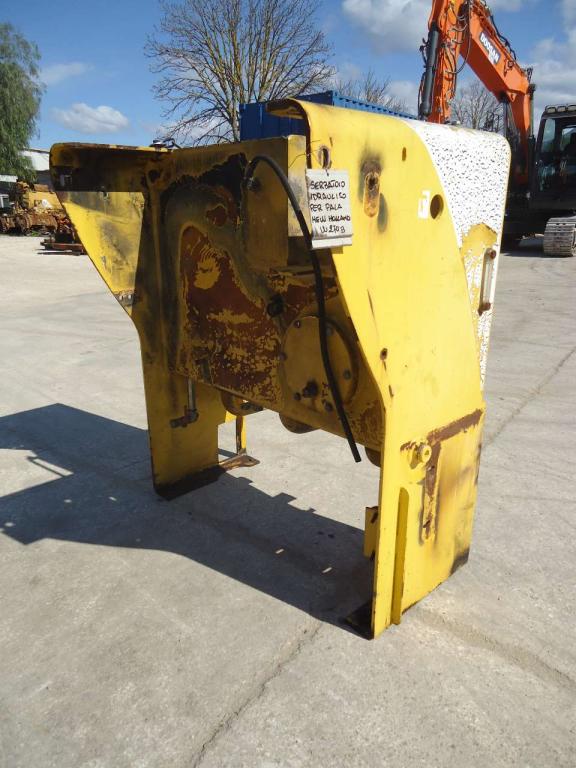 Depósito para aceite para New Holland W270B Foto 1