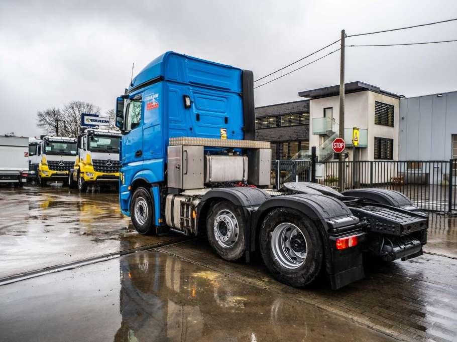 Mercedes-Benz ACTROS 2651 LS Foto 6
