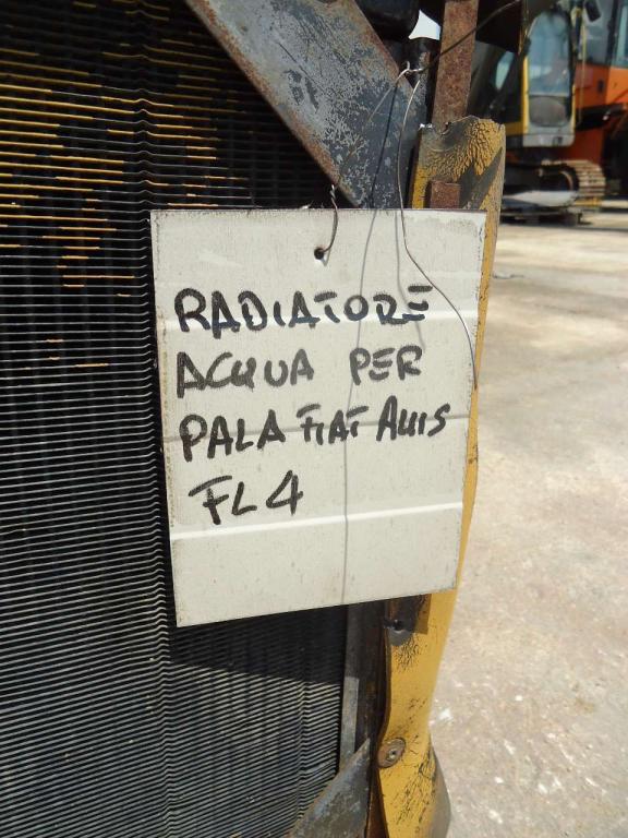 Radiador de agua para Fiat Allis FL4D-FL4L-FL4M-FL4C Foto 4