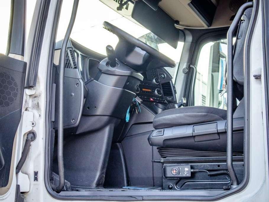Mercedes-Benz ACTROS 2548 BL Foto 12