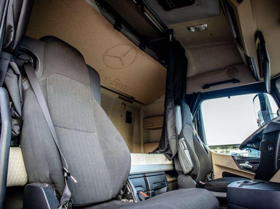 Mercedes-Benz ACTROS 2548 BL Foto 16