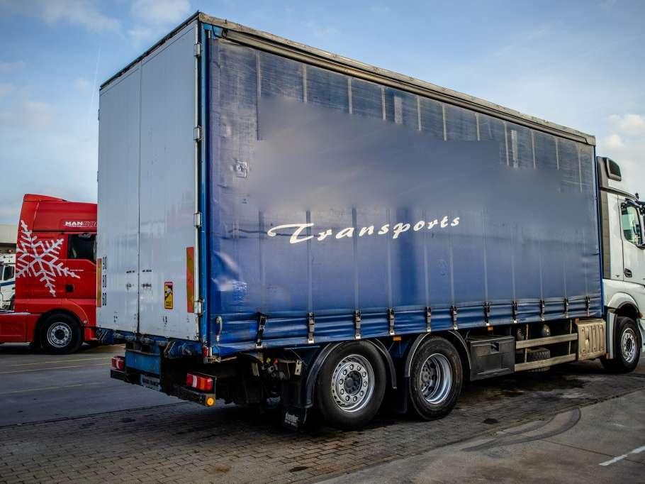 Mercedes-Benz ACTROS 2548 BL Foto 8