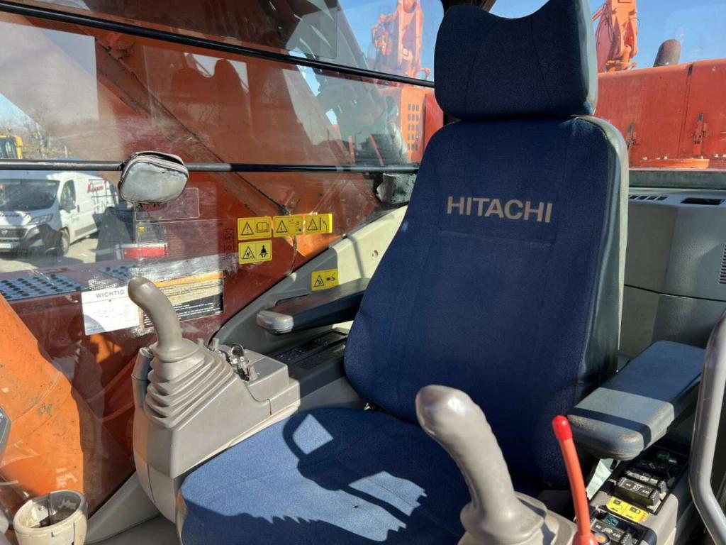 Hitachi ZX520LCH-3 Foto 7