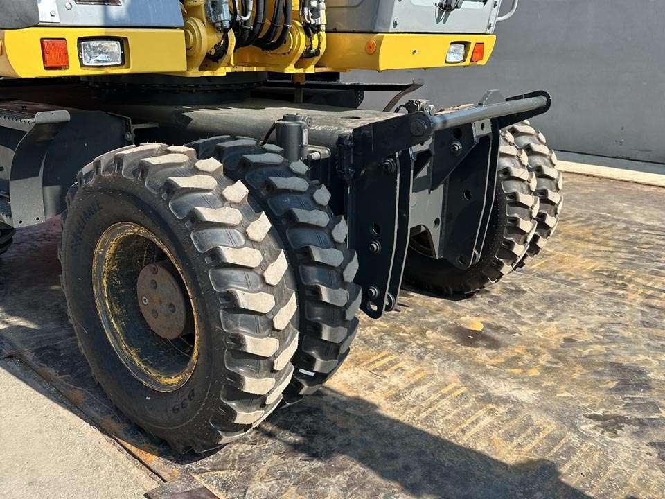 New Holland WE170C Foto 6