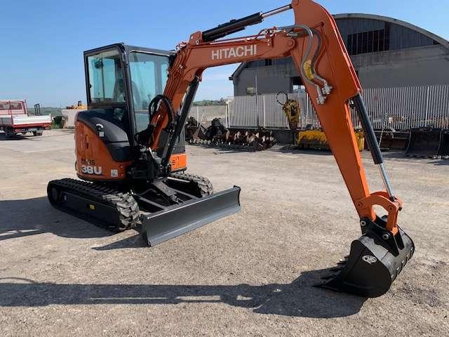 Hitachi ZX38U-6 Foto 10