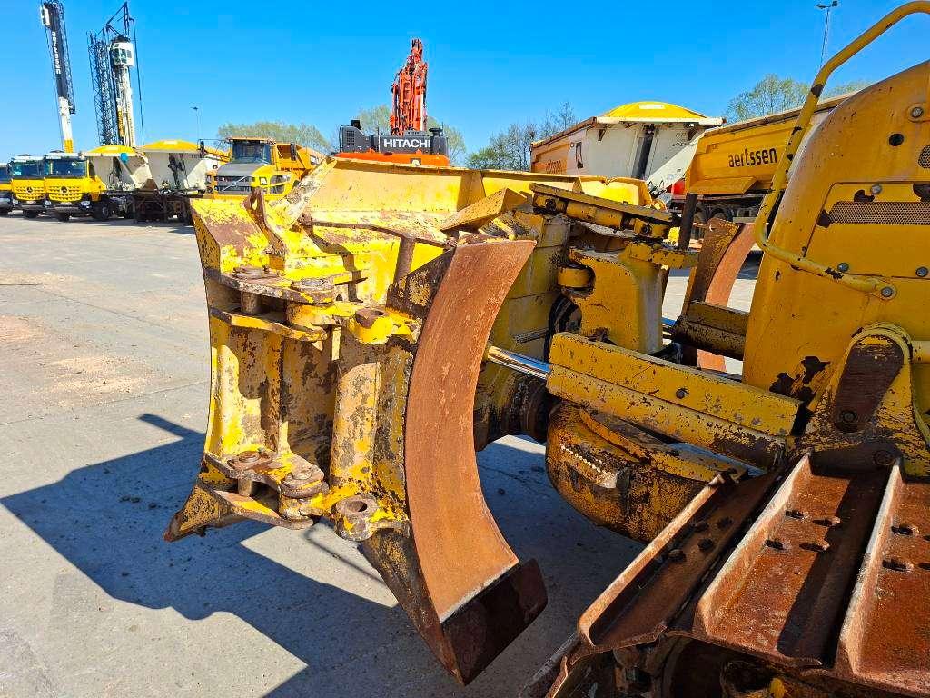 Komatsu D61PXi-24 Foto 15