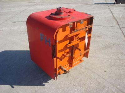 Depósito para aceite para Fiat Hitachi 150W3 vendida por OLM 90 Srl