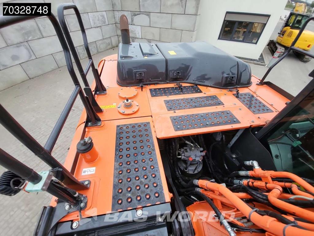 Hitachi ZX250 LC -6 Roto + Bucket Foto 24