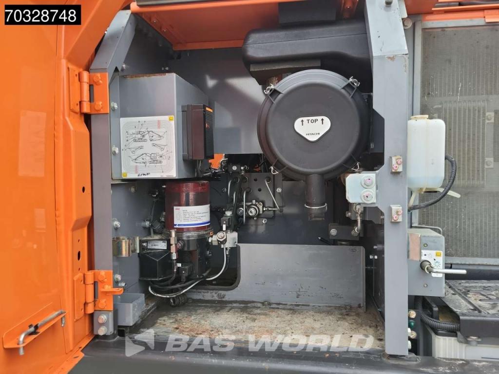 Hitachi ZX250 LC -6 Roto + Bucket Foto 25