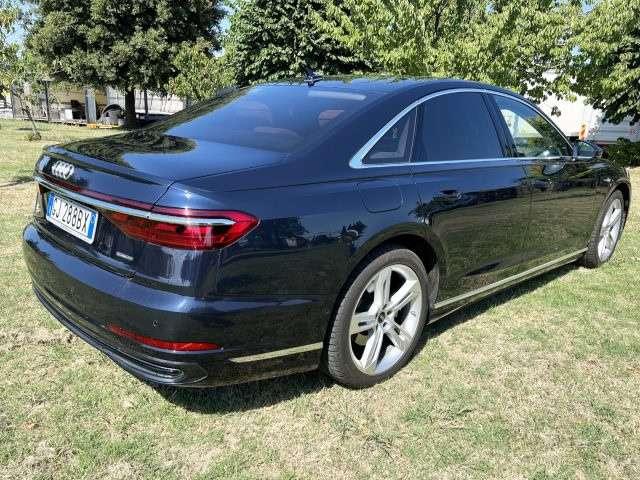 AUDI A8 Foto 5