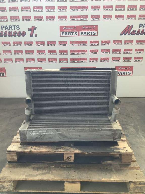 Radiador intercooler para Bomag BC572RB Foto 1