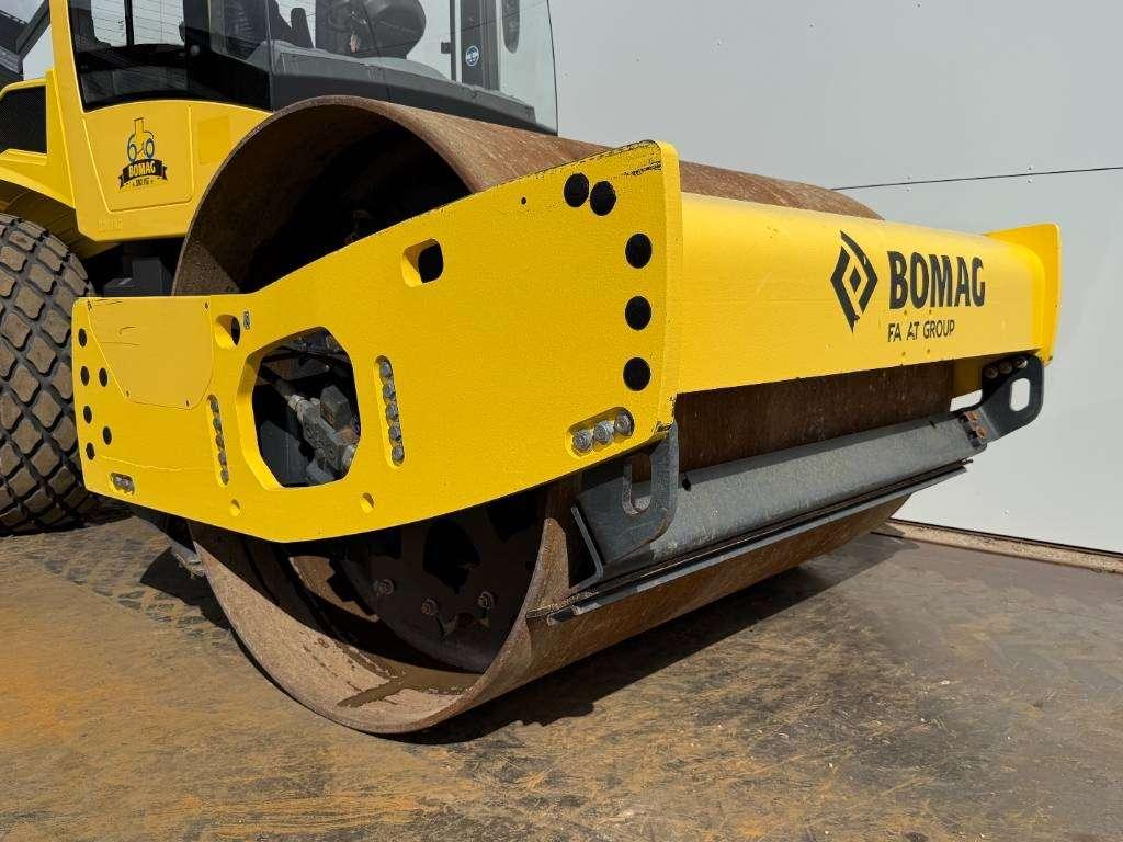Bomag BW211DH-5 - German Machine / Only 1311 Hours Foto 18