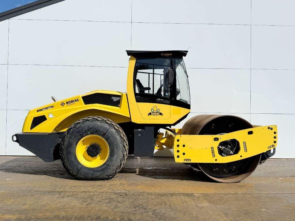 Bomag BW211DH-5 - German Machine / Only 1311 Hours Foto 6