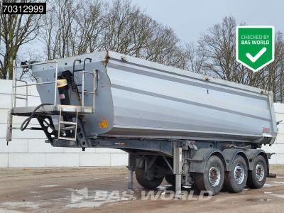 Langendorf NW3 LiftAxle 28m3 vendida por BAS World B.V.