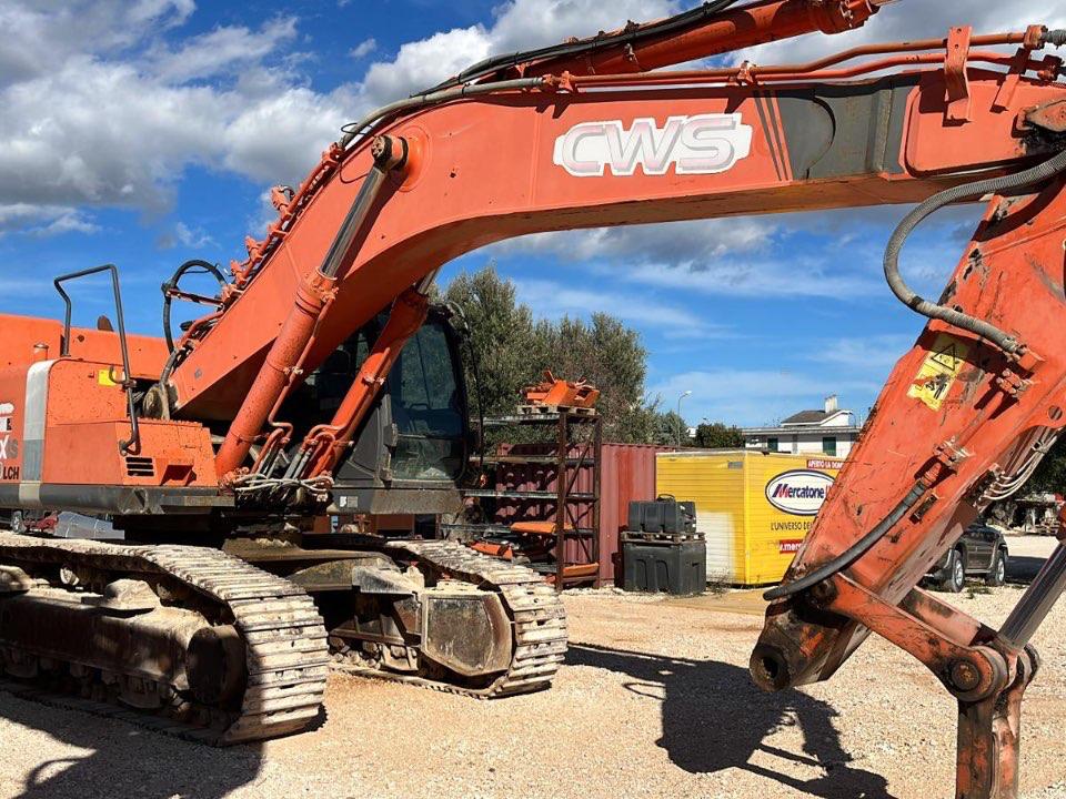 Hitachi 470-3 Foto 2