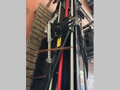 Simex ST200 vendida por Zane Macchine Srl