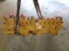 Distribuidor hidraulico para Caterpillar 318 C Foto 3 thumbnail