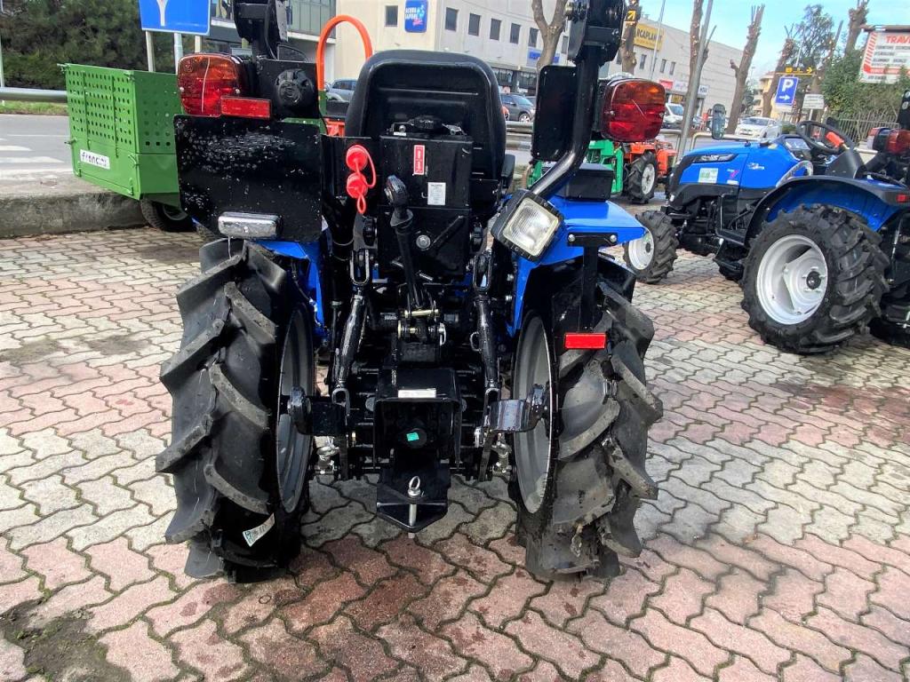 Solis S16 Doppia Trazione 4WD Foto 14