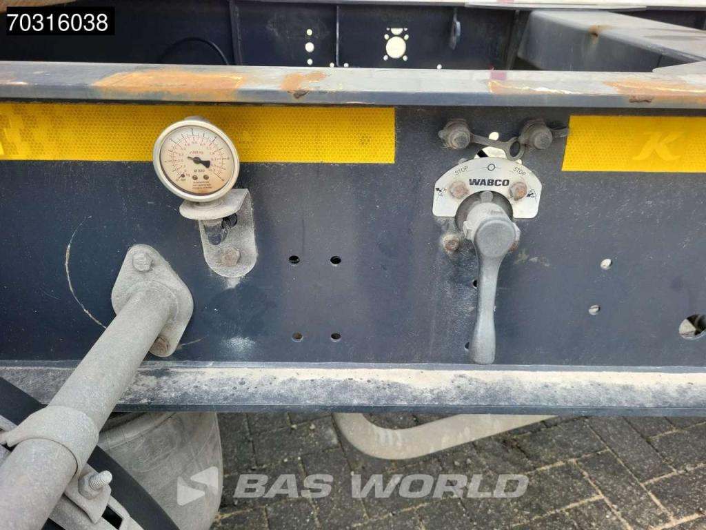 Kässbohrer 3 axles Foto 26