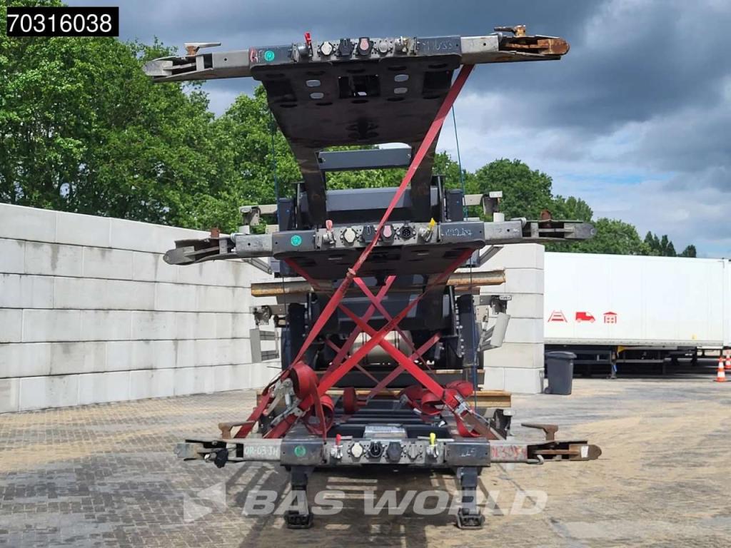 Kässbohrer 3 axles Foto 6