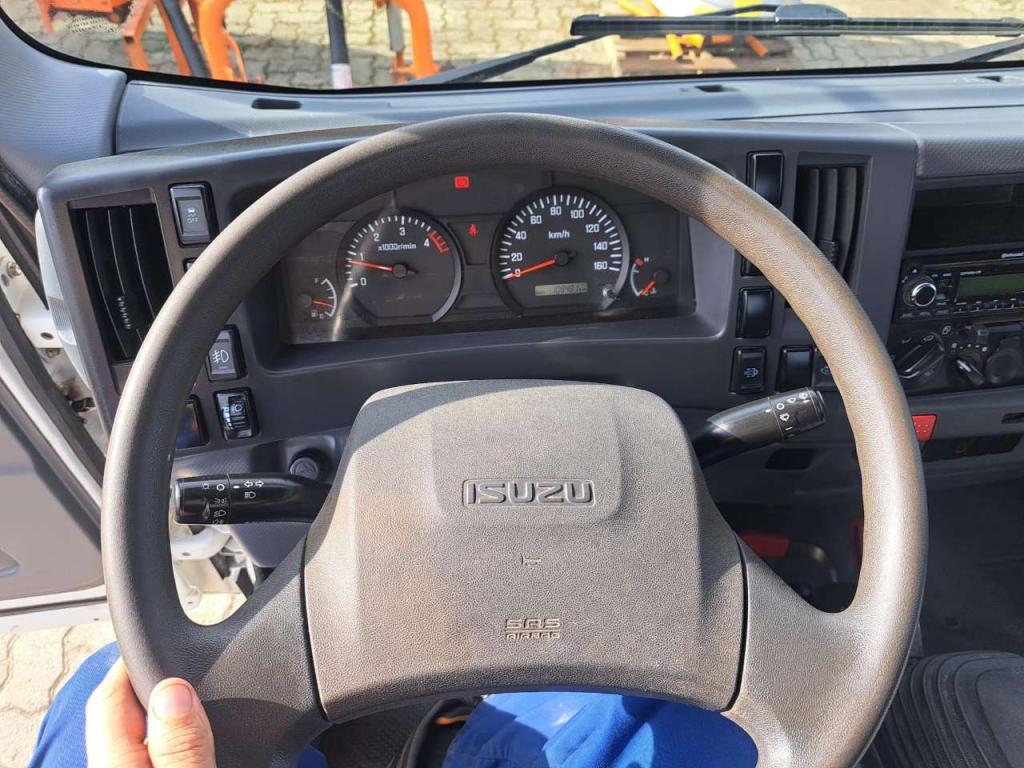 Isuzu L35 Foto 27