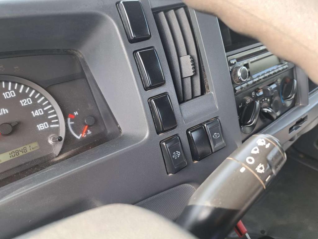 Isuzu L35 Foto 28