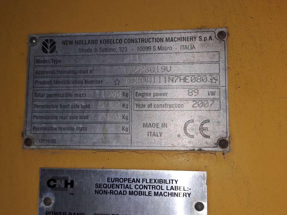 New Holland Kobelco W 111 Foto 5