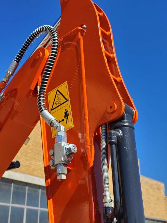Hitachi ZX 19U-6 YR Foto 10