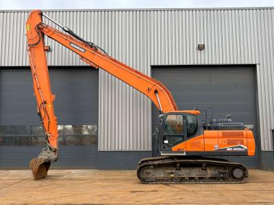 Doosan DX225LC-7 vendida por Big Machinery